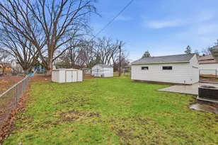 5221 Sumter Ave N, New Hope, MN 55428 - Photo 28