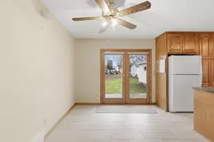 5221 Sumter Ave N, New Hope, MN 55428 - Photo 10