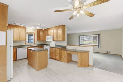 5221 Sumter Avenue N, New Hope, MN 55428 - Photo 8