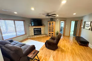 143 Frontier Ct, Sauk Rapids, MN 56379 - Photo 8