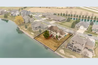 4066 Autumn Lake Court SW, Rochester, MN 55902 - Photo 8