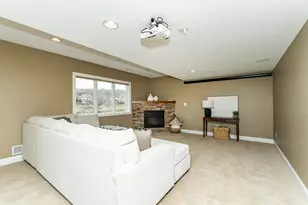 4066 Autumn Lake Ct SW, Rochester, MN 55902 - Photo 46