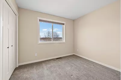 1018 Wendover Street NE, Isanti, MN 55040 - Photo 22