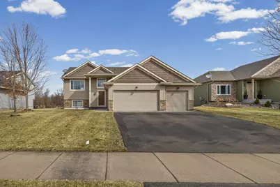 1018 Wendover Street NE, Isanti, MN 55040 - Photo 4