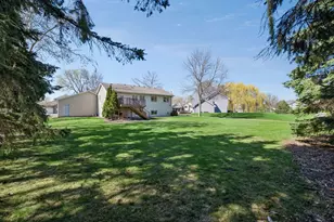 1521 Woodlawn Cir, Waconia, MN 55387 - Photo 42