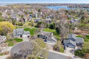 1521 Woodlawn Cir, Waconia, MN 55387 - Photo 2