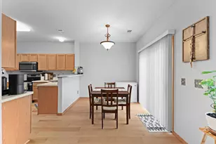 7395 Derby Ln, Shakopee, MN 55379 - Photo 6