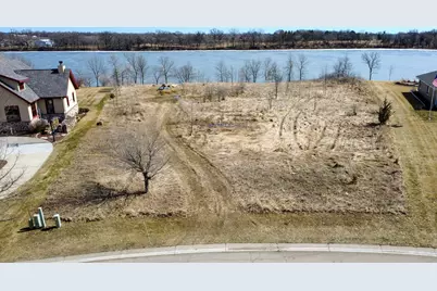 1165 W Shore Drive SW, Hutchinson, MN 55350 - Photo 1