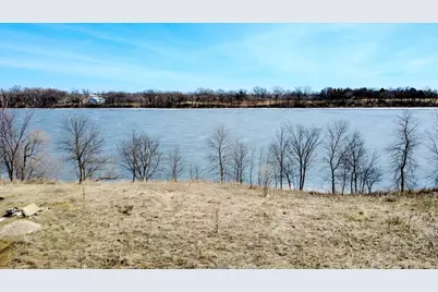 1165 W Shore Drive SW, Hutchinson, MN 55350 - Photo 4