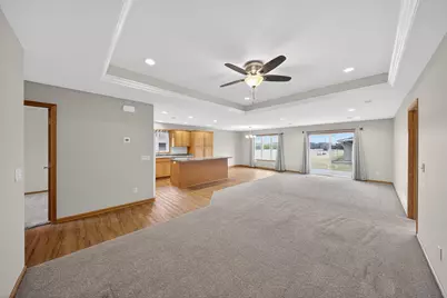 406 Tee Box Lane NE, Stewartville, MN 55976 - Photo 8