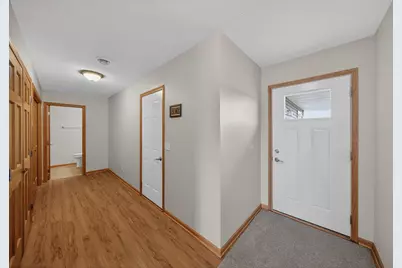 406 Tee Box Lane NE, Stewartville, MN 55976 - Photo 4