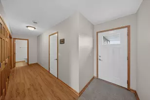 406 Tee Box Ln NE, Stewartville, MN 55976 - Photo 4