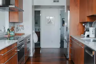 48 Groveland Terrace, Minneapolis, MN 55403 - Photo 2