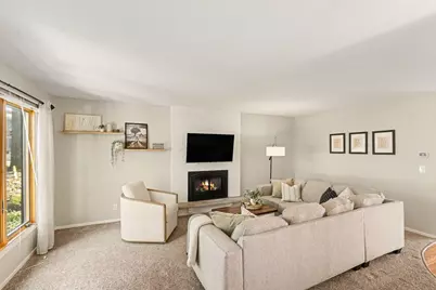 134 Birnamwood Drive, Burnsville, MN 55337 - Photo 4