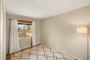 134 Birnamwood Dr, Burnsville, MN 55337 - Photo 20