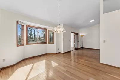 18262 Cascade Drive, Eden Prairie, MN 55347 - Photo 14