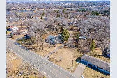 1411 Winnetka Avenue N, Champlin, MN 55316 - Photo 2