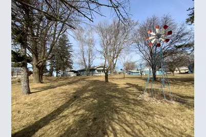 611 Stearns Avenue W, Eden Valley, MN 55329 - Photo 6