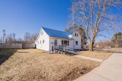 121 W Oak Street, Stanley, WI 54768 - Photo 46
