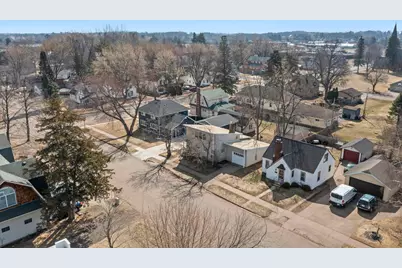 810 4th Avenue SW, Pine City, MN 55063 - Photo 2