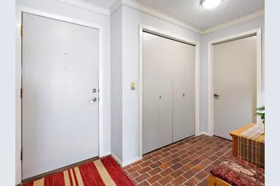 6075 Lincoln Drive #211, Edina, MN 55436 - Photo 2