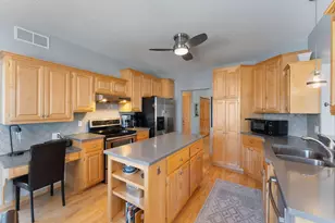 3485 Bay Knolls Dr NW, Prior Lake, MN 55372 - Photo 8