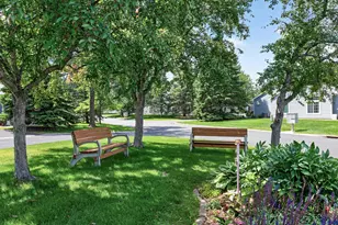 9887 Tamarack Cove, Woodbury, MN 55125 - Photo 26