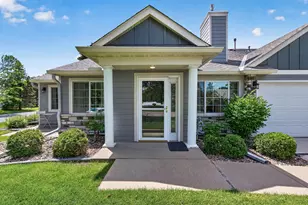 9887 Tamarack Cove, Woodbury, MN 55125 - Photo 4