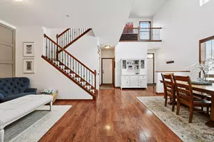 1968 Lincoln Ln, Chanhassen, MN 55317 - Photo 4