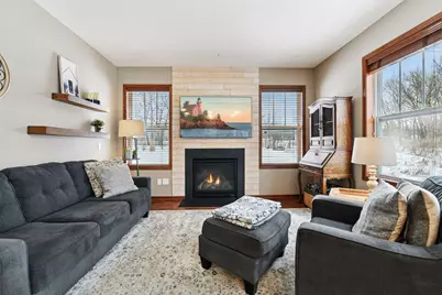 1968 Lincoln Lane, Chanhassen, MN 55317 - Photo 8