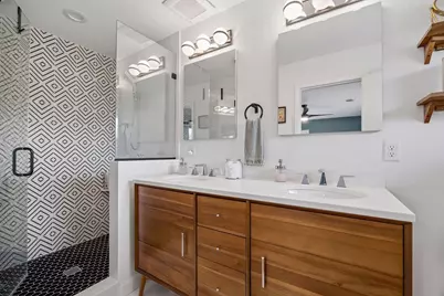 100 Ottawa Avenue S, Golden Valley, MN 55416 - Photo 22