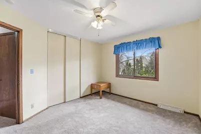 11185 Lanewood Circle, Eden Prairie, MN 55344 - Photo 34