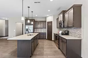 20582 Kaiser Way, Lakeville, MN 55044 - Photo 22