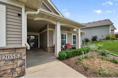 20582 Kaiser Way, Lakeville, MN 55044 - Photo 4