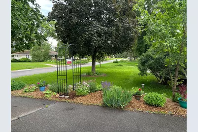 5427 Knox Avenue N, Brooklyn Center, MN 55430 - Photo 28