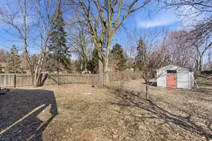 8508 Green Haven Dr, Brooklyn Park, MN 55445 - Photo 36