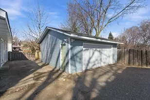 8508 Green Haven Dr, Brooklyn Park, MN 55445 - Photo 30