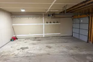 4453 Helena Rd N, Oakdale, MN 55128 - Photo 44