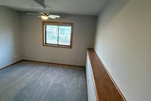 4453 Helena Rd N, Oakdale, MN 55128 - Photo 36