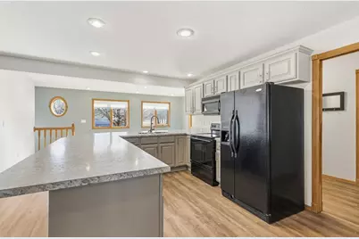 509 Cottage Avenue, Hendricks, MN 56136 - Photo 26