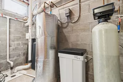 509 Cottage Avenue, Hendricks, MN 56136 - Photo 70