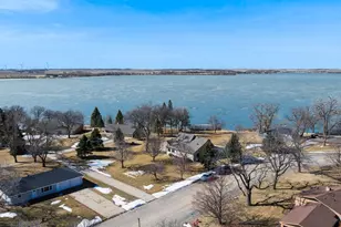 509 Cottage Ave, Hendricks, MN 56136 - Photo 6