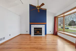 17352 Homestead Trail, Lakeville, MN 55044 - Photo 4