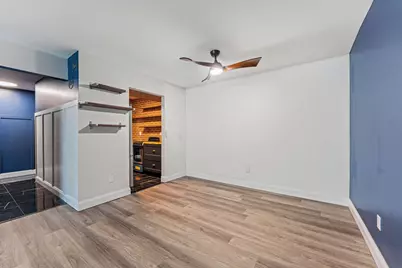 2700 Oxford Street N #101, Roseville, MN 55113 - Photo 6