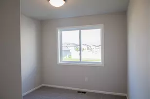 2312 38th Ave S, Moorhead, MN 56560 - Photo 12