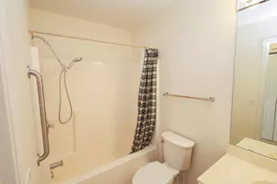 28 Carriage Ln, Owatonna, MN 55060 - Photo 10