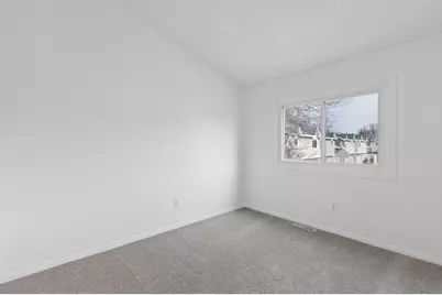 8718 Glasgow Lane, Saint Bonifacius, MN 55375 - Photo 10