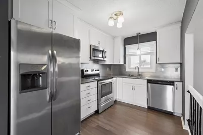 8718 Glasgow Lane, Saint Bonifacius, MN 55375 - Photo 6