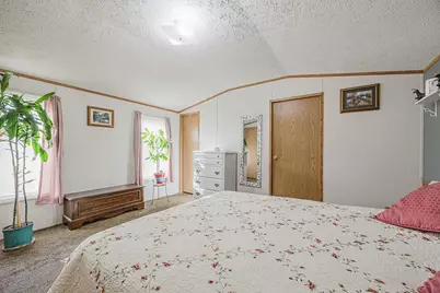 206 8th Street NW, Dilworth, MN 56529 - Photo 18