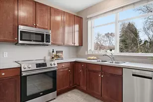 1070 Grandview Ct NE, Columbia Heights, MN 55421 - Photo 10